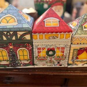 Mary Englebreit vintage Festive Holiday House Set - Multicolor boxes